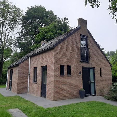 Vakantiewoning Maas En Waal 100 Ewijk Exterior photo